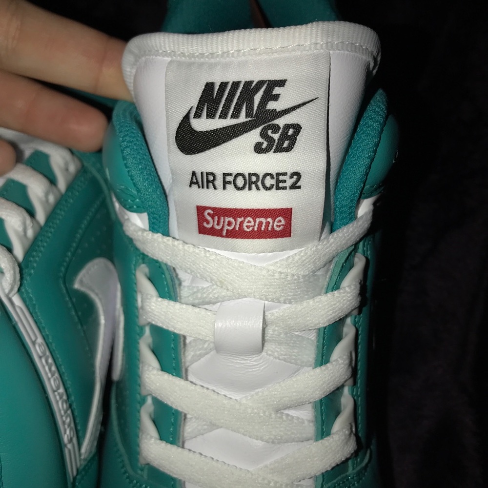 SUPREME X NIKE SB AIR FORCE 2 LOW BLUE